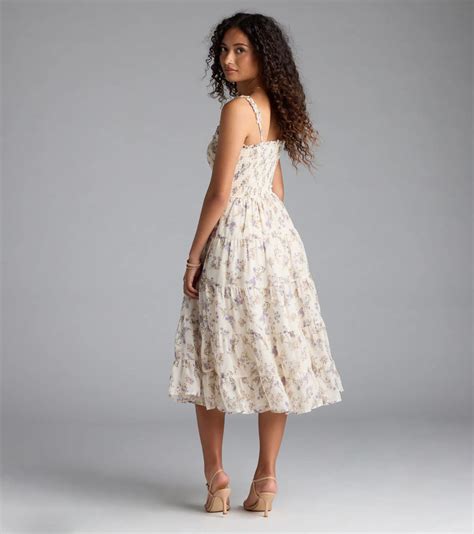 Golden Hour Glam: Effortless Outfits for Summer Evenings That Work From 5 PM to Midnight